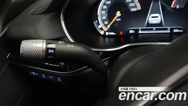 Genesis G80 2020 thumb 11