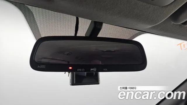 Hyundai Staria 2020 thumb 2