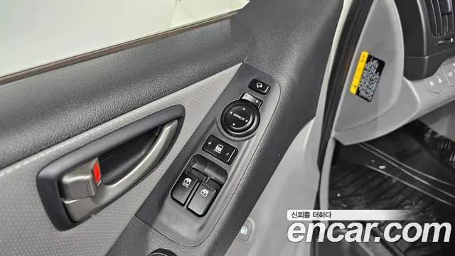 Hyundai Staria 2020 thumb 3