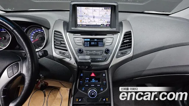 Hyundai Elantra 2014 thumb 9