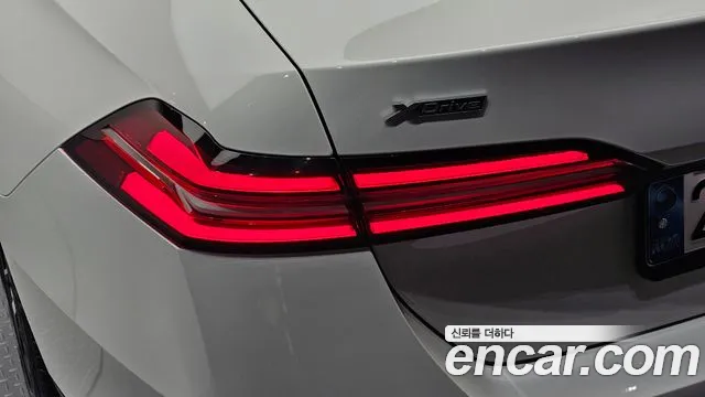 BMW 5 серии 2025 thumb 12