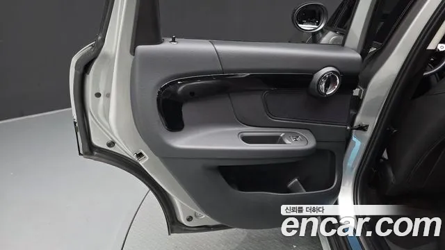 Mini Cooper Countryman 2024 thumb 2