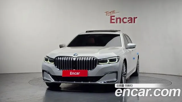 BMW 7 серии 2021 thumb 10
