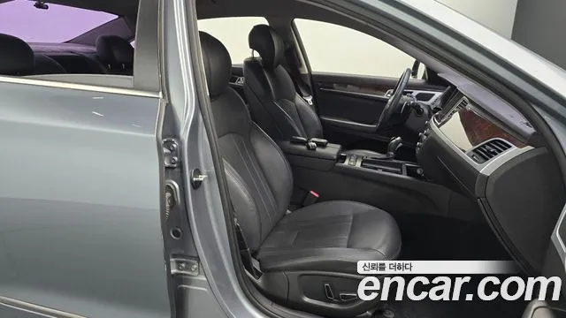 Hyundai Genesis 2014 thumb 3