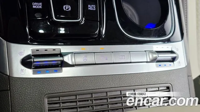 Kia Carnival 2022 thumb 3