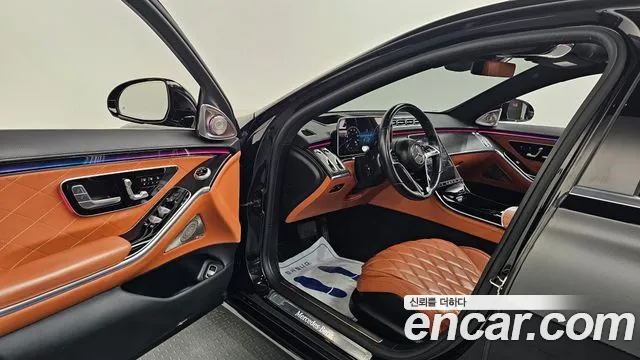 Mercedes-Benz S-Class 2022 thumb 4