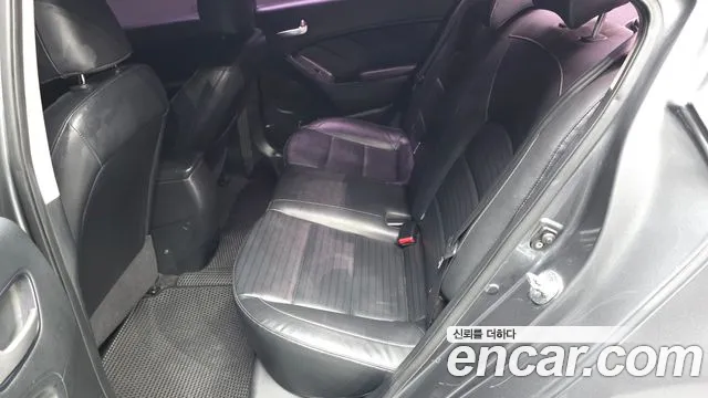 Kia K3 2016 thumb 3