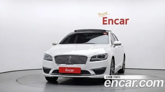 Lincoln MKZ 2019 thumb 8