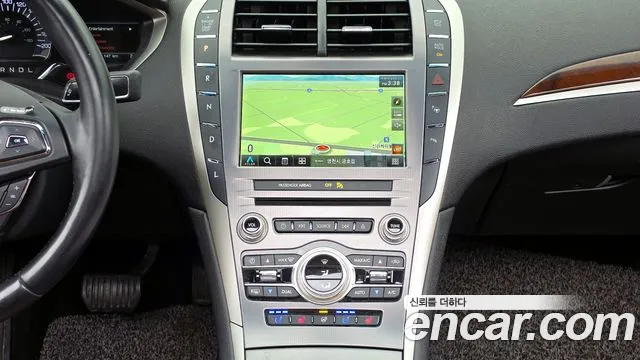 Lincoln MKZ 2019 thumb 11