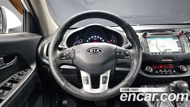 Kia Sportage 2012 thumb 6