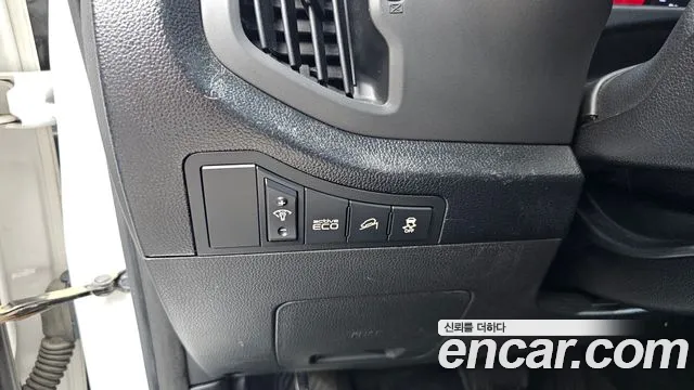 Kia Sportage 2012 thumb 10