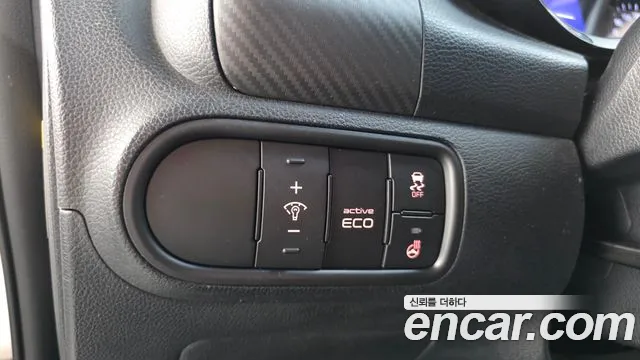 Kia K3 2013 thumb 8