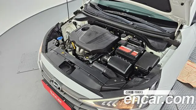 Hyundai Elantra 2019 thumb 2