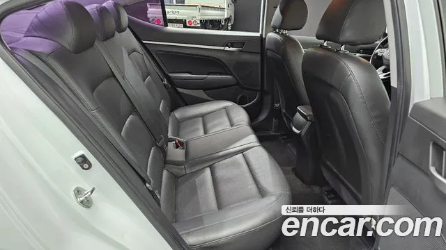 Hyundai Elantra 2019 thumb 12