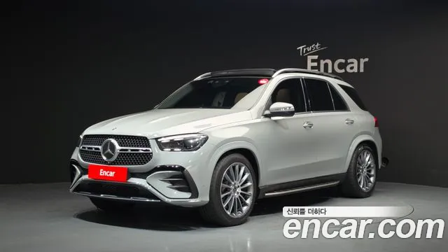 Mercedes-Benz E-Класс 2023 thumb 12