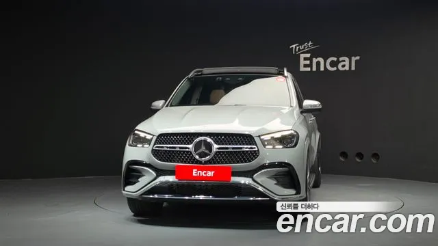 Mercedes-Benz E-Класс 2023 thumb 10