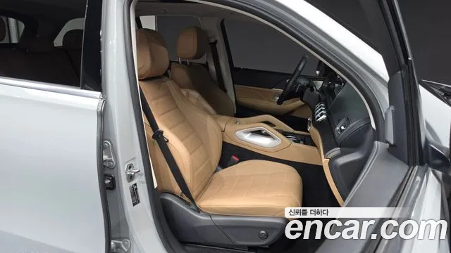 Mercedes-Benz E-Класс 2023 thumb 9