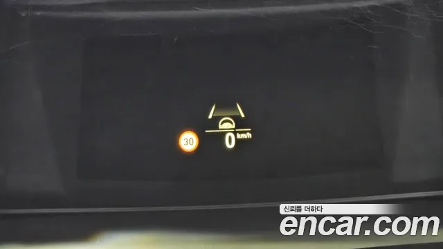 BMW 5 серии 2019 thumb 6