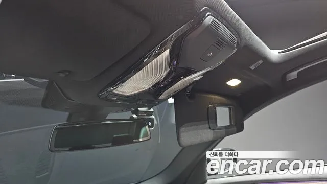 BMW 5 серии 2019 thumb 3