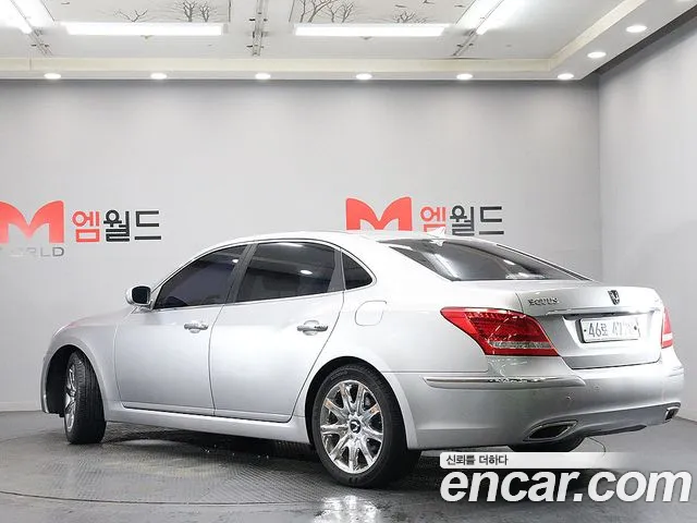 Hyundai Equus 2010 thumb 3