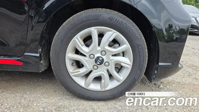 Kia Morning 2017 thumb 11