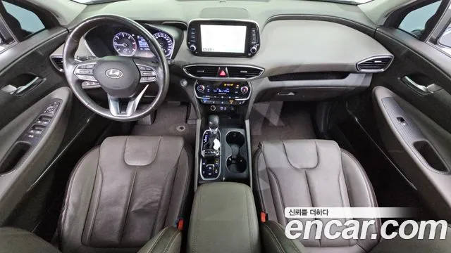 Hyundai Santa Fe 2018 thumb 8