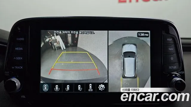 Hyundai Santa Fe 2018 thumb 10
