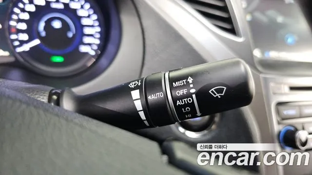 Hyundai Grandeur 2016 thumb 4