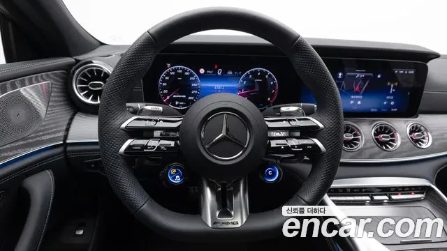 Mercedes-Benz AMG GT 2025 thumb 4