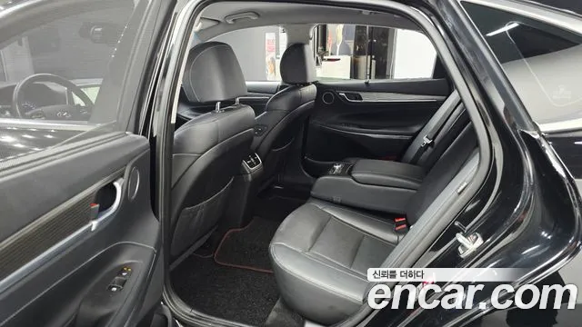 Hyundai Grandeur 2017 thumb 9