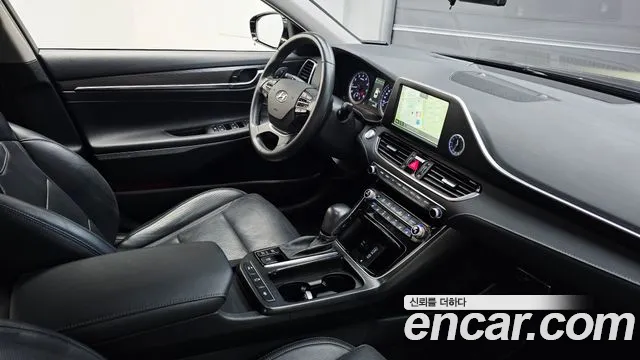 Hyundai Grandeur 2017 thumb 11