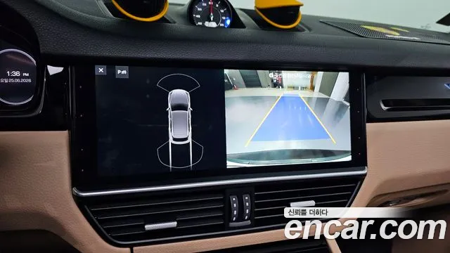 Porsche Cayenne 2019 thumb 9