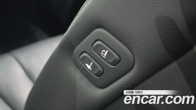 Genesis GV80 2021 thumb 2