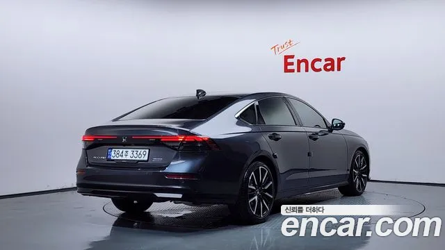 Honda Accord 2023 thumb 10