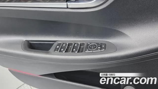 Hyundai Grandeur 2018 thumb 3
