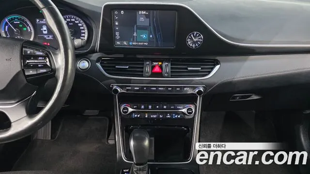 Hyundai Grandeur 2018 thumb 9