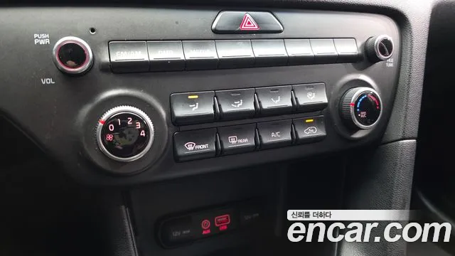 Kia Sportage 2015 thumb 12