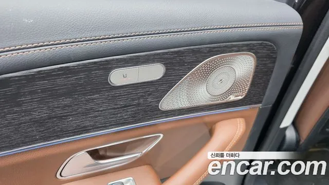 Mercedes-Benz E-Класс 2025 thumb 12