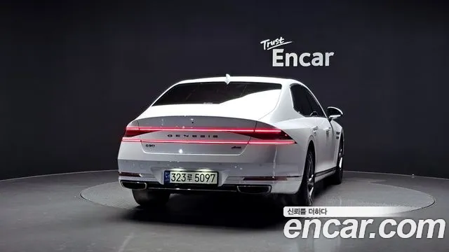 Genesis G90 2022 thumb 10