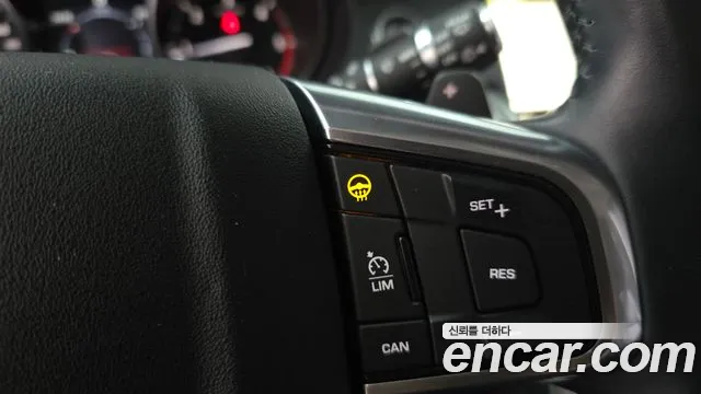 Land Rover Discovery Sport 2017 thumb 11