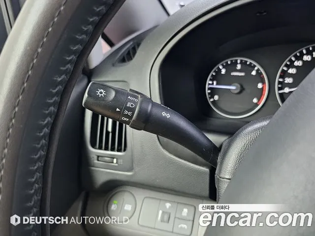 Hyundai Staria 2018 thumb 10