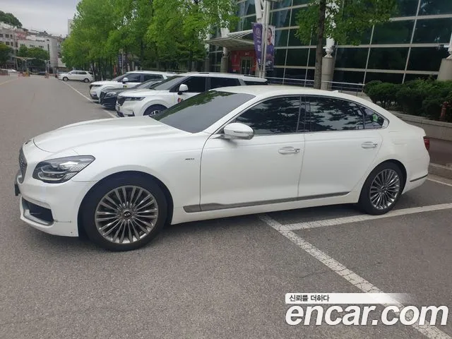 Kia K9 2018 thumb 4