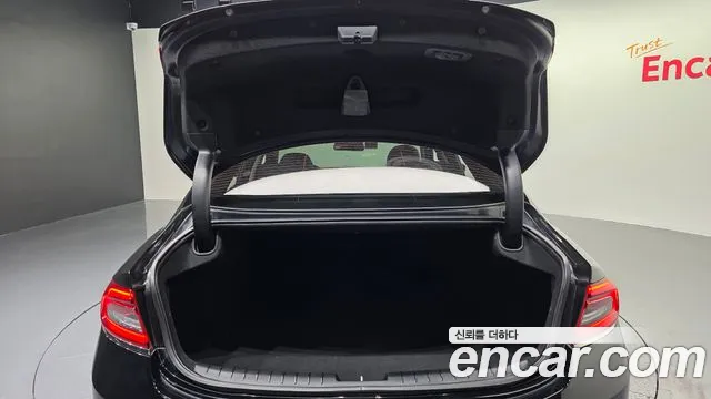 Hyundai Grandeur 2018 thumb 2