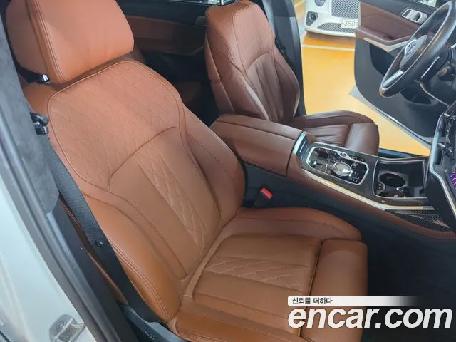 BMW X7 2025 thumb 3