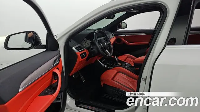 BMW X2 2022 thumb 9
