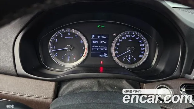 Hyundai Grandeur 2017 thumb 9