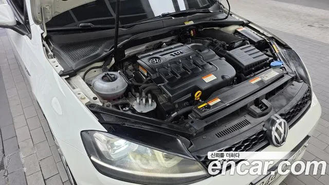 Volkswagen Golf 2014 thumb 2