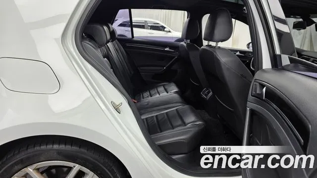 Volkswagen Golf 2014 thumb 9