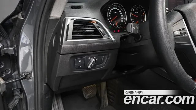 BMW 1 серии 2019 thumb 3