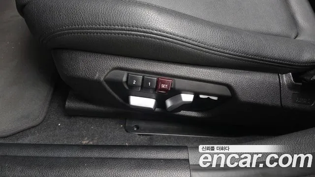 BMW 1 серии 2019 thumb 11